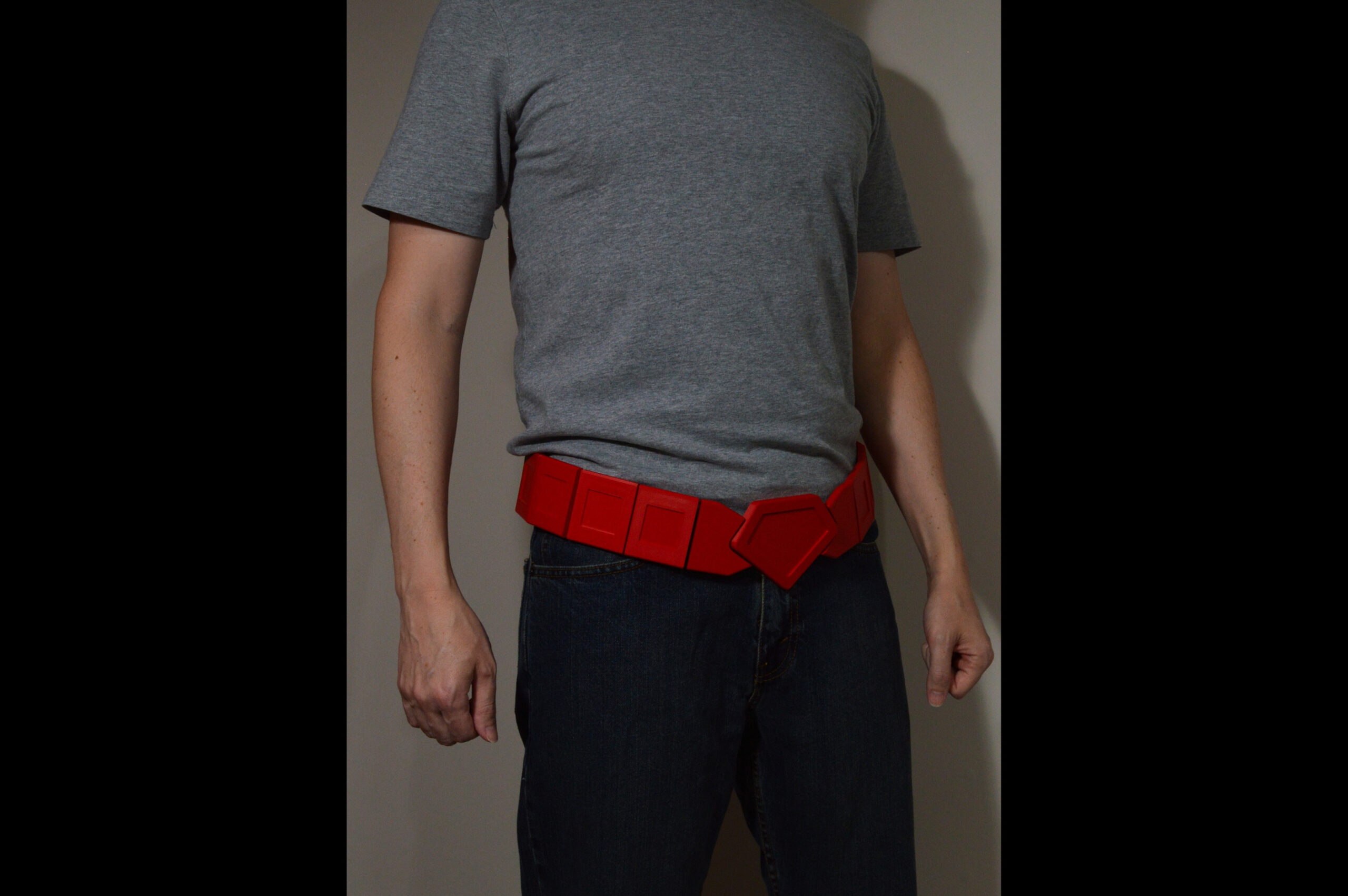 <a class="continue-reading-link" href="https://www.thefoamcave.com/product/n52-super-belt"> Continue reading <span class="meta-nav">→ </span></a> N52 Superman Belt lg5