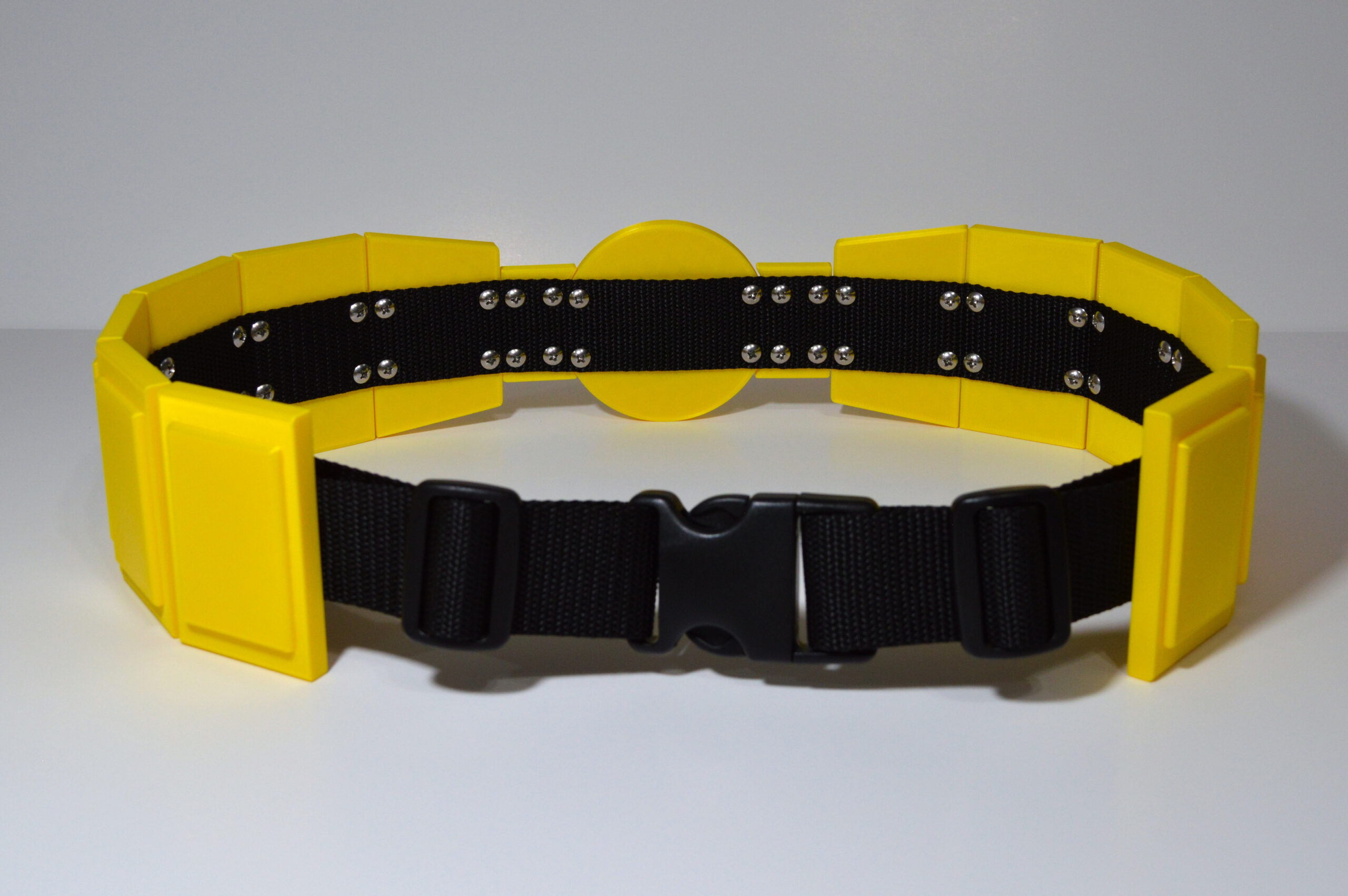 <a class="continue-reading-link" href="https://www.thefoamcave.com/product/utility-belt-no-5"> Continue reading <span class="meta-nav">→ </span></a> Teen Titans Robin Belt lg3